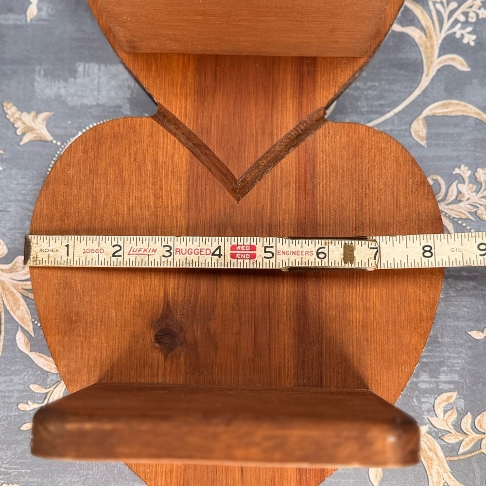 Vintage Heart Wood Wall Shelf 3 Tier Display Shelf with Peg Cottage Decor - Picture 6 of 16